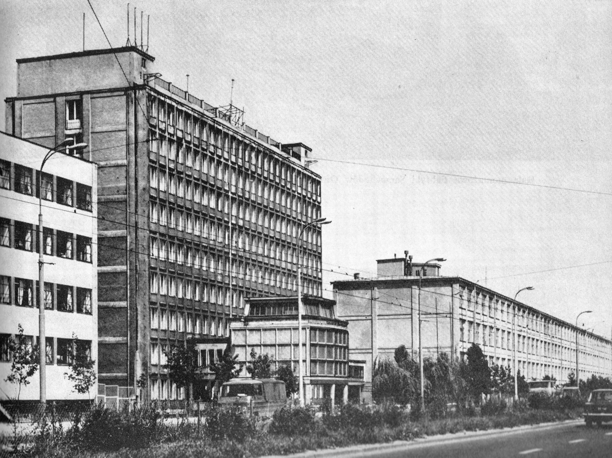 Zakłady Radiowe imienia Marcina Kasprzaka w Warszawie około 1975 roku