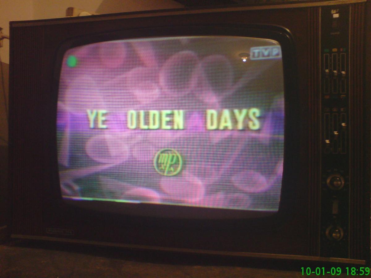 Telewizor kolorowy Rubin 714 z katalogu OldRadio; miejsce produkcji tego egzemplarza nieustalone
