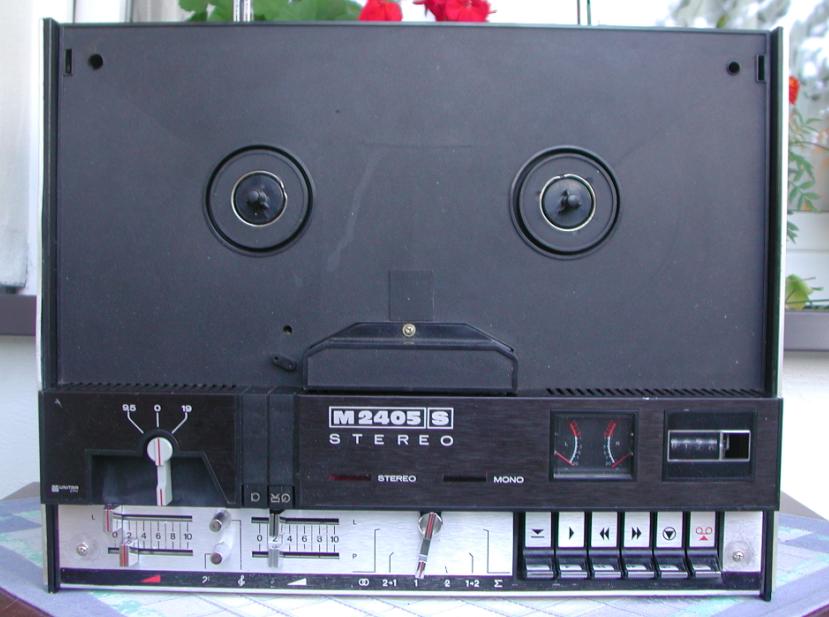 M-2405S od przodu
